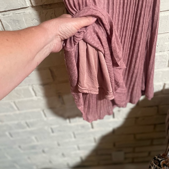 Size S O’Neill dusty mauve spring/summer dress. Lined in mauve polyester. - Picture 7 of 7